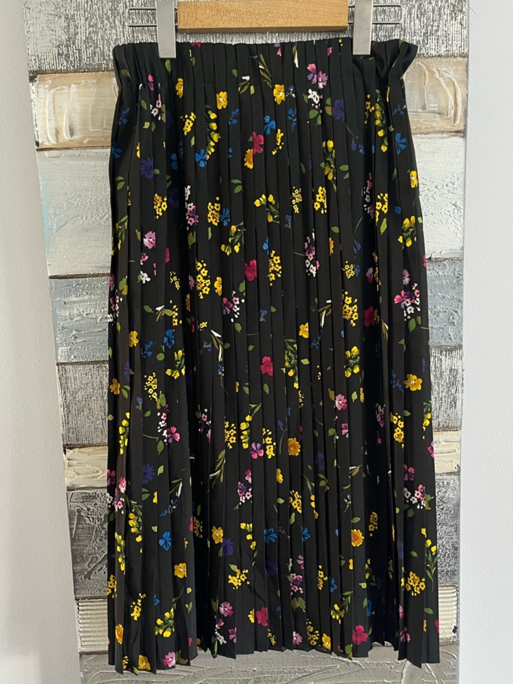 Zara Black Pleated Skirt with Multicolored Floral Print